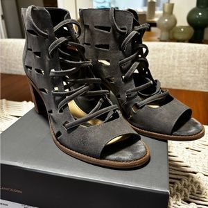 Vince Camuto Tressa Perforated Lace-Up Sandals